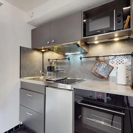 Nice Mountain Apartment, Close To Shops Of * Crans-Montana