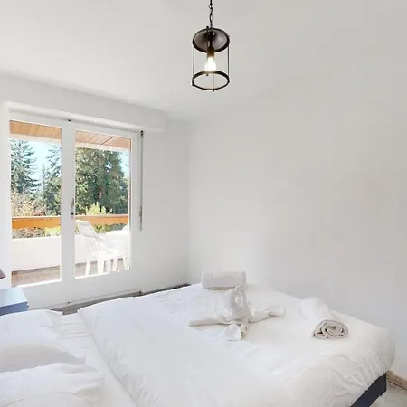 Nice Mountain Apartment, Close To Shops Of *